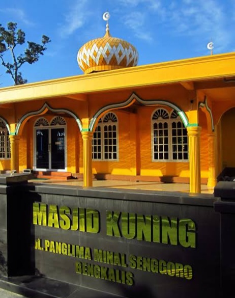 Masjid Kuning Bengkalis